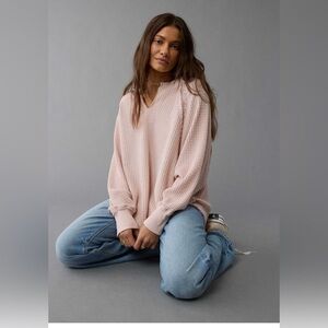 AE Big Hug Notch Neck Waffle
Sweatshirt - light pink